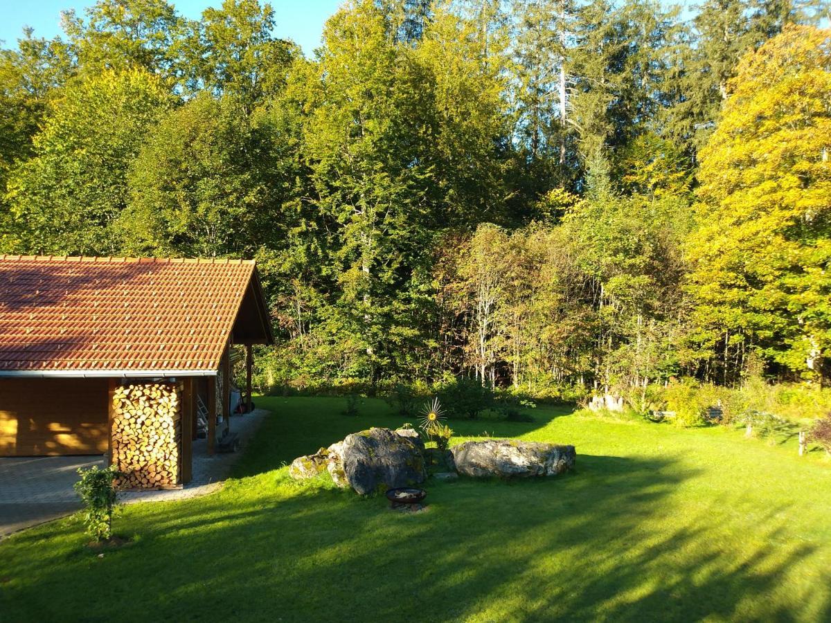 Huettenzauber Ferienwohnung Mitten Im Nationalpark Lindberg Exterior photo